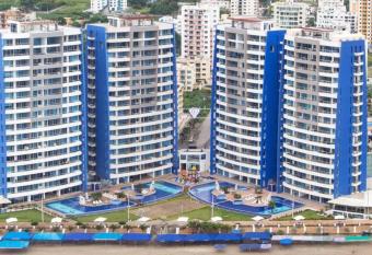 Departamento Diamond Beach, Tonsupa has Balcony rooms