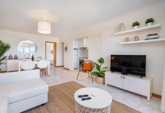 Rocha View has Balcony rooms