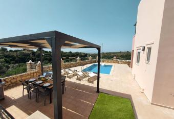 Natural view villa with private pool has Balcony rooms