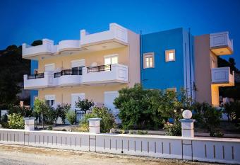 Nephele Apartments allows 18 year olds to book a room