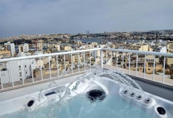 Wonderful apartments with shared jacuzzi and panorama rooftop has Balcony rooms