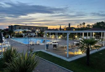 Hotel Bussana allows 18 year olds to book a room