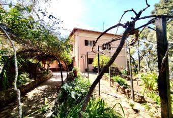 Aragonite Azzurra Casa Vacanza has Balcony rooms