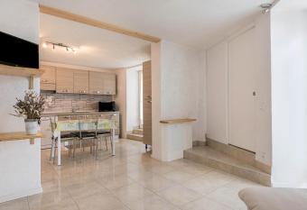 Lago delle Rane has Balcony rooms