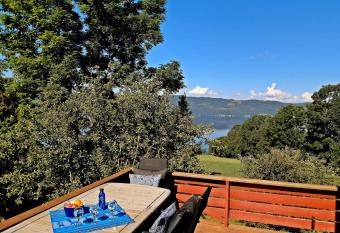 Randsfjord house has Balcony rooms