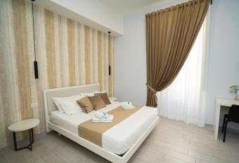 Mida s Boutique Rooms allows 18 year olds to book a room