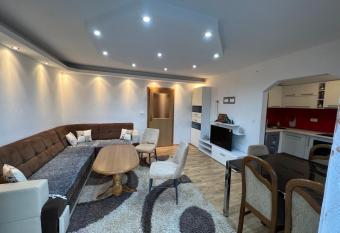 Apartmani Piramida Mjeseca i Sunca has Balcony rooms