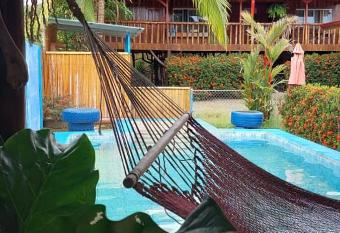 B&B J.D has Balcony rooms