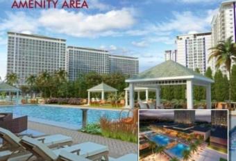 WIND RESIDENCE NEAR BEACH & TOURIST SPOts allows 18 year olds to book a room