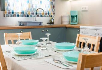 Th  ros garden has Balcony rooms