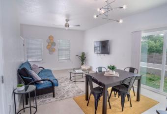 BRAND NEW 8 Stylish 3BR Near Exciting Downtown allows 18 year olds to book a room