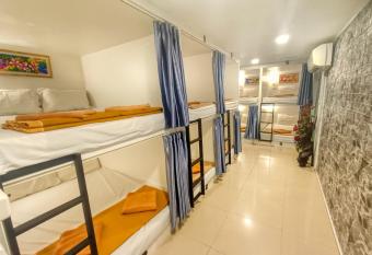 Scandia Beach Hostel has Balcony rooms