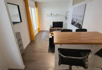 Appartement la Boussole has Balcony rooms