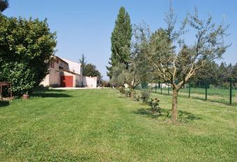 La Maison d Albert has Balcony rooms