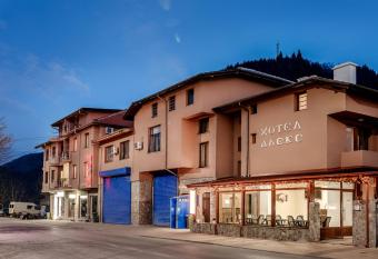 Family Hotel Aleks has Balcony rooms