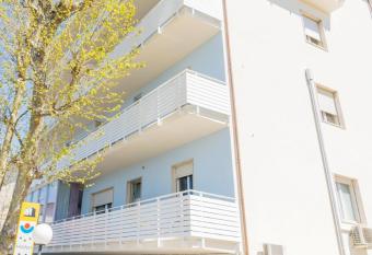 Hotel Mirage has Balcony rooms