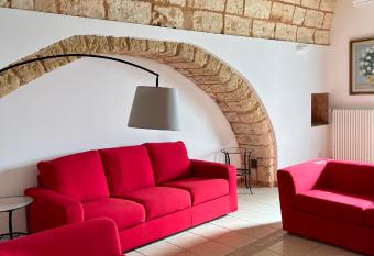 Il Frantoio has Balcony rooms