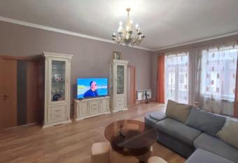 Luxury House, city centre house in Yerevan allows 18 year olds to book a room