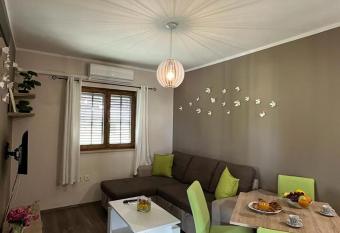 Pomerino Apartmans has Balcony rooms