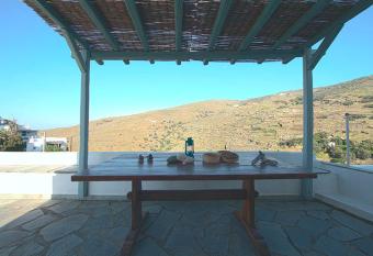 Platia Listed House has Balcony rooms