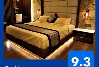 Retrieve Health & Wellness has rooms with a private hot tub