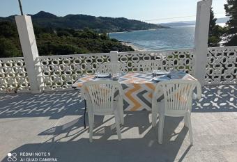 Nuevo apartamento Montelouro has Balcony rooms