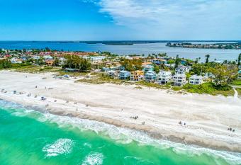 Anna Maria Island Beach Watch has Balcony rooms