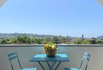 Teresa Madre has Balcony rooms