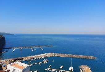 Hotel Klein Wien has Balcony rooms