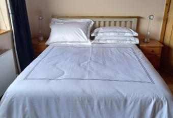 Benbulben View F91YN96 allows 18 year olds to book a room