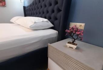 Olga s Suite Al Mar has Balcony rooms