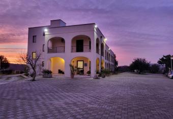 Hotel Salento has Balcony rooms