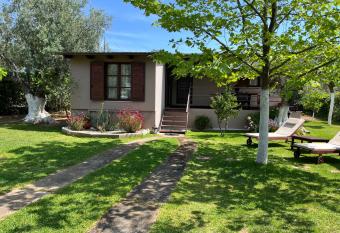 Les Olives Woodhouse allows 18 year olds to book a room