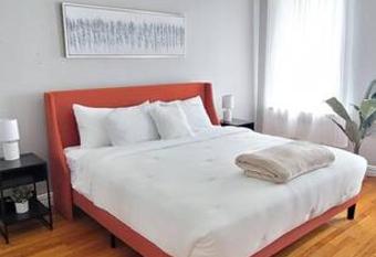 Bronx Modern Lux allows 18 year olds to book a room