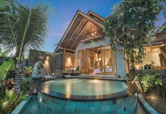 Wana Bucu Villas by Pramana Villas has rooms with a private hot tub