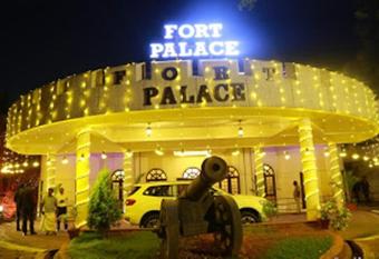 HOTEL FORT PALACE PALAKKAD has Smoking rooms