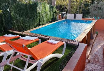 Relax House Barcelone has Balcony rooms