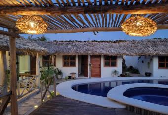 Villas Ixchel has Balcony rooms