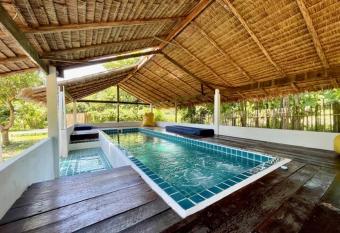 La Maison - Chiangmai has Balcony rooms