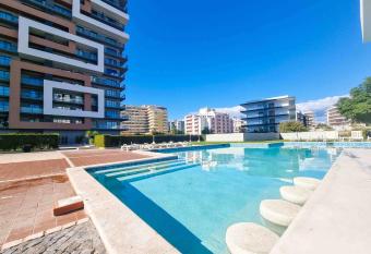 Apartment Praia Rocha Tower Light has Balcony rooms