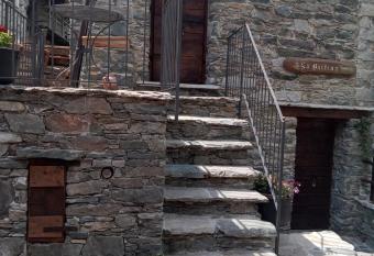 Casa Vacanza La Baitina allows 18 year olds to book a room