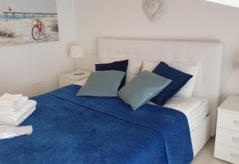 B&B El Dorado has Balcony rooms