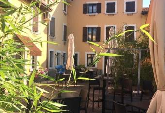 Hotel e Locanda La Bastia has Balcony rooms