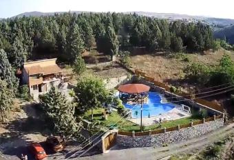 Vila Nika has Balcony rooms