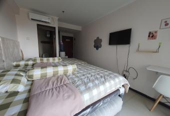 Apartment Gateway Pasteur by Cristiano Liwu has Balcony rooms