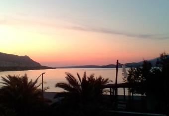 Apartmani Tramontana has Balcony rooms