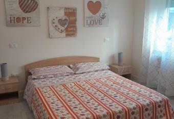 Casa di Luca allows 18 year olds to book a room