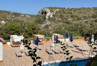 Osprey Menorca Hotel has Balcony rooms