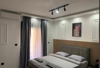 AD luxury has Balcony rooms