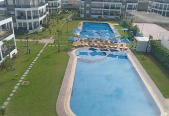 Bel Appartement    AMWAJ Beach and Resorts allows 18 year olds to book a room